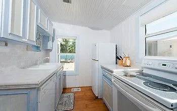 Blossom Village Cottage Head of Bay 0*,  Cayman Islands
